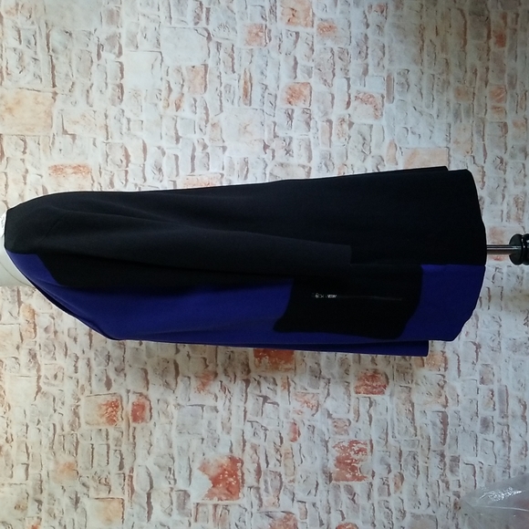 New Kasper Knit Cardigan - Picture 5 of 11